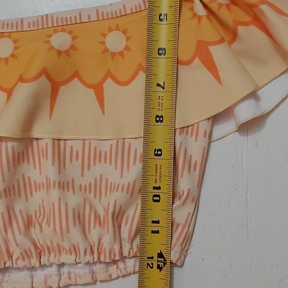 Zhi Xuan Tong Girls' Off-Shoulder Ruffled Bathing Suit Top – Floral Print - Picture 4 of 6